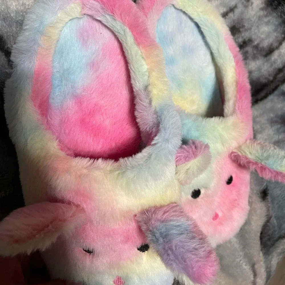 Bunny slippers - Picture 2 of 4